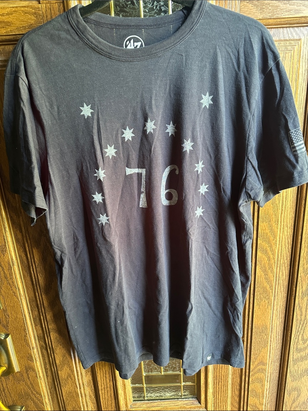 47 Blue Graphic '76 Stars Short Sleeve Tee Size L